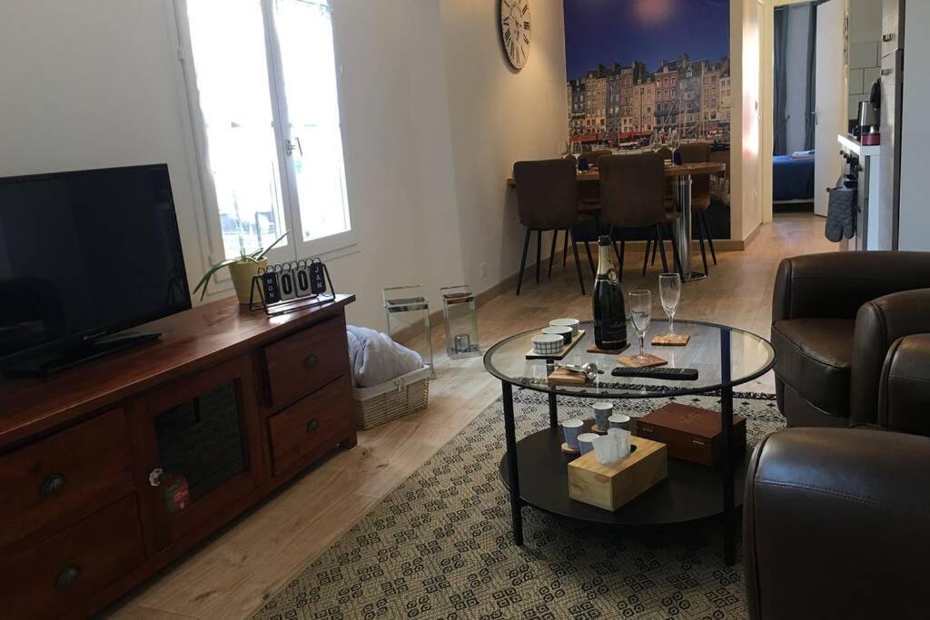 Le Logis Des Lavandieres 翁弗勒尔 外观 照片